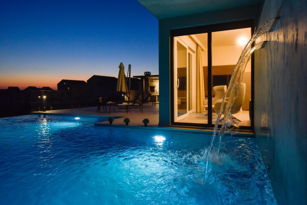 Villa Sara - Private Infinity Pool Novalja Exterior foto